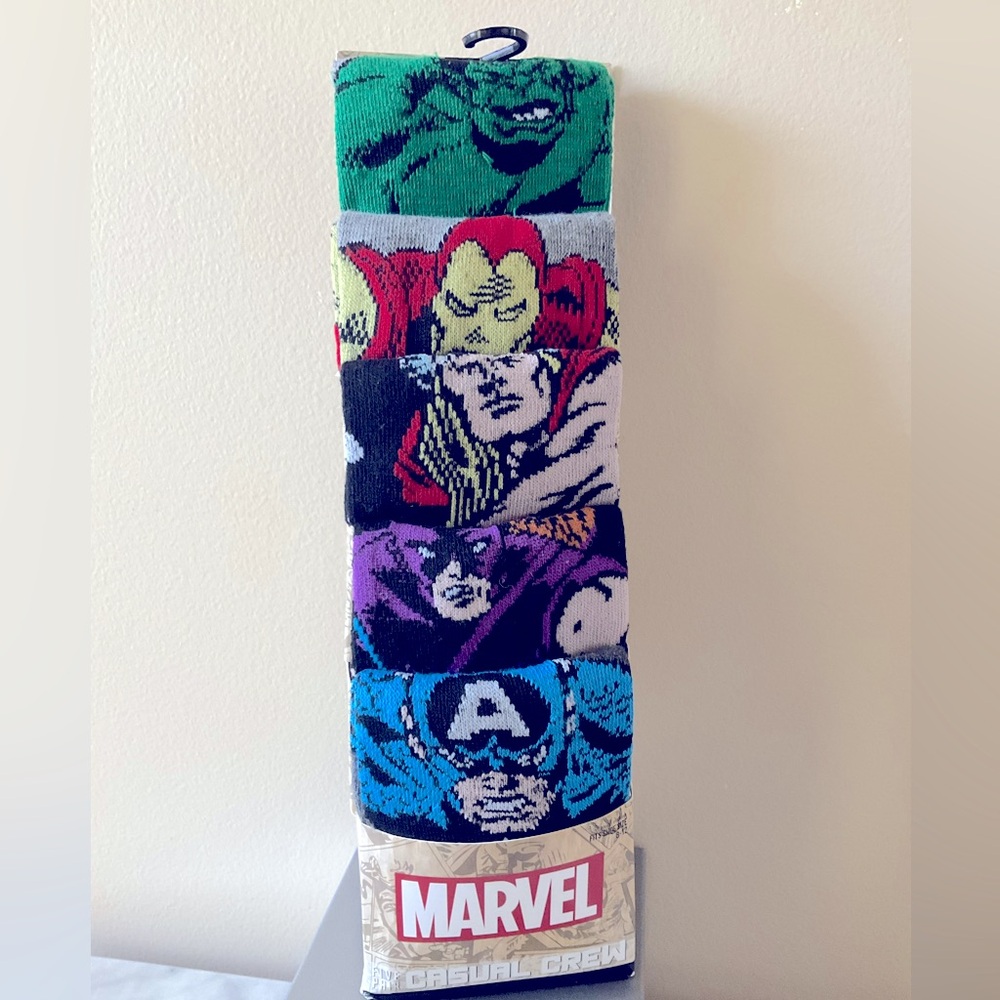 Marvel Men’s Casual Crew Socks